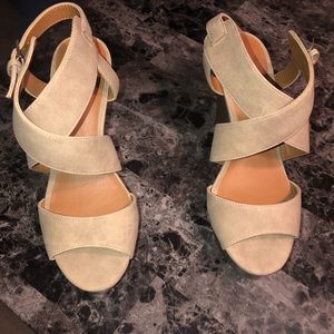 Tan wedges